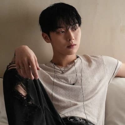 Choi Hyun Wook thumbnail