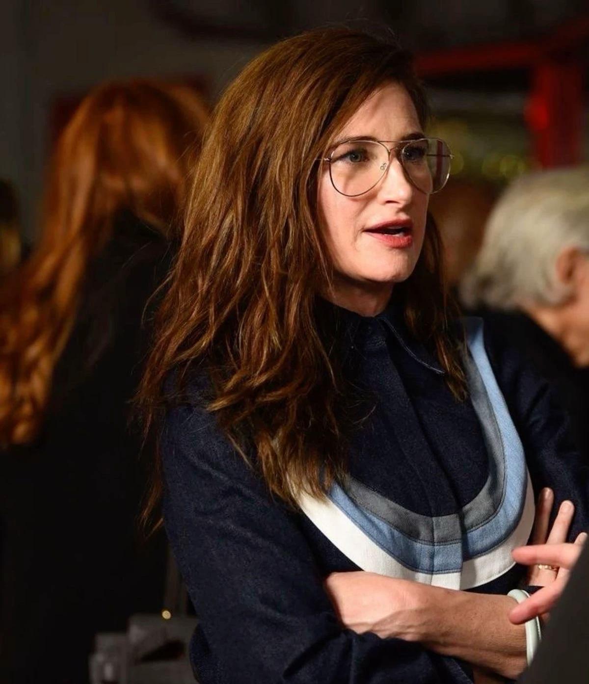 Kathryn Hahn thumbnail