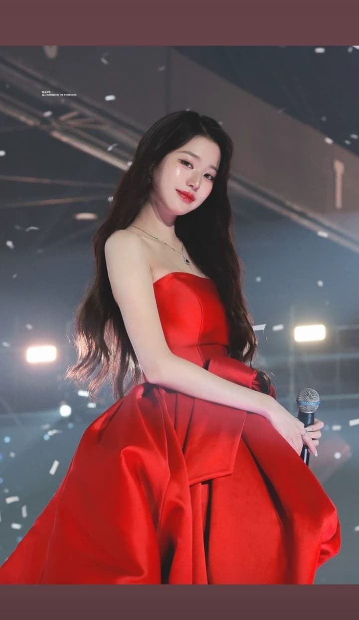 Jang Wonyoung thumbnail