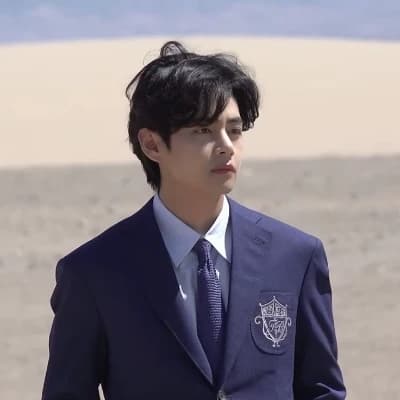 Kim Taehyung thumbnail