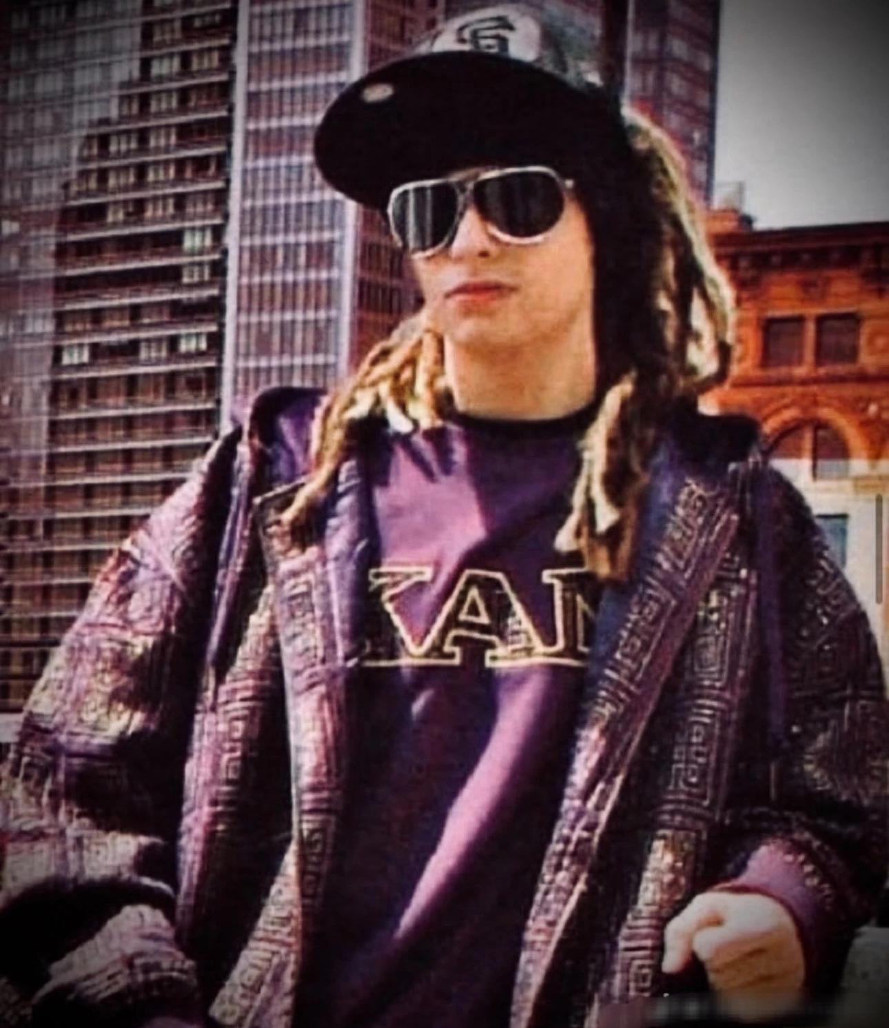 Tom Kaulitz thumbnail