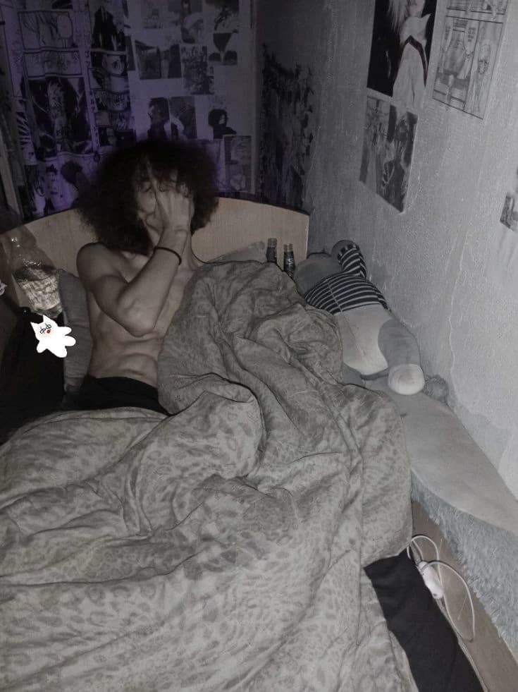 Alex thumbnail