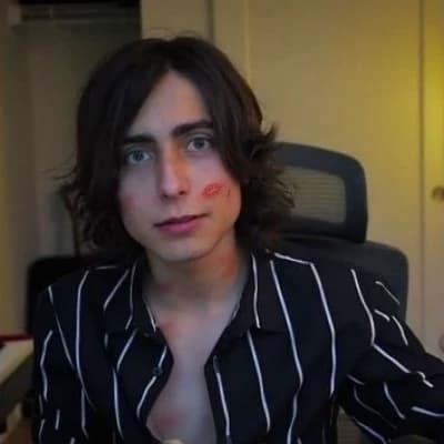 Aidan Gallagher thumbnail