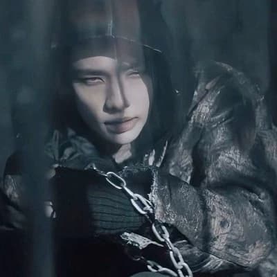 Hyunjin thumbnail