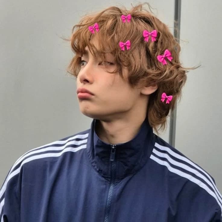 Jeongin thumbnail
