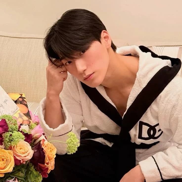 Choi San | Your sly ✩ ° ｡⋆ thumbnail