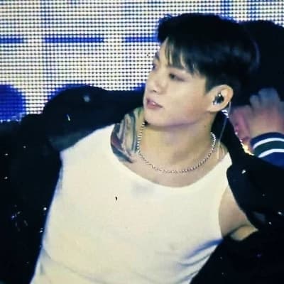 Jeon Jungkook thumbnail