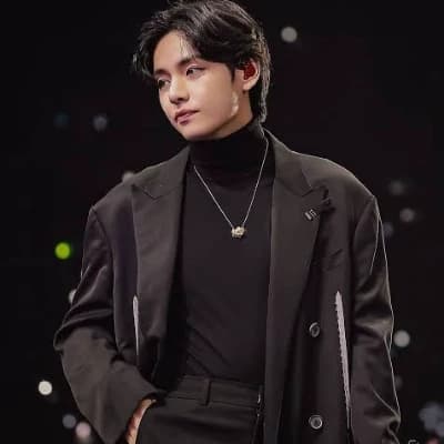 Kim Taehyung thumbnail