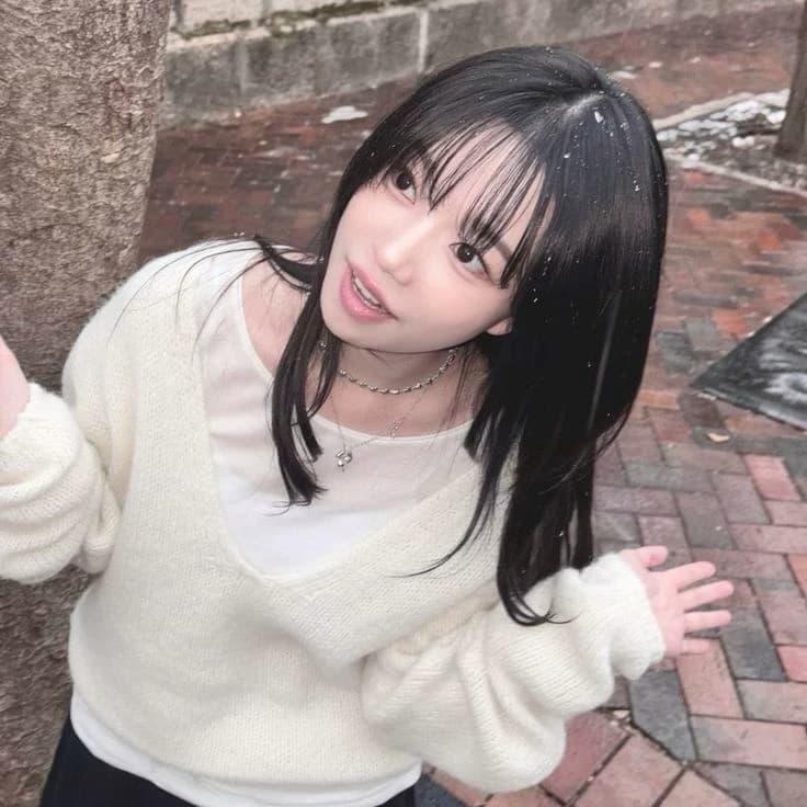 Cho Yuri thumbnail