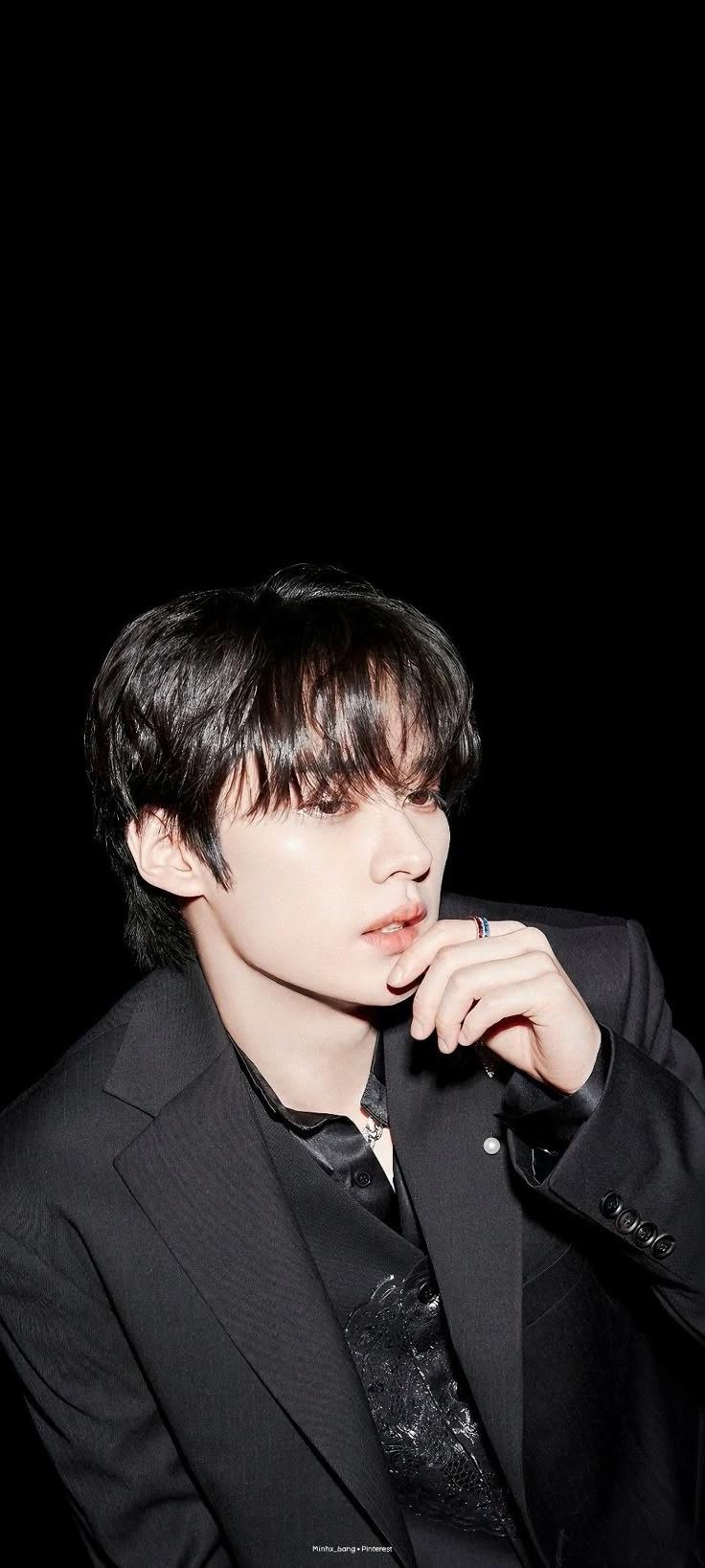 Lee Know thumbnail