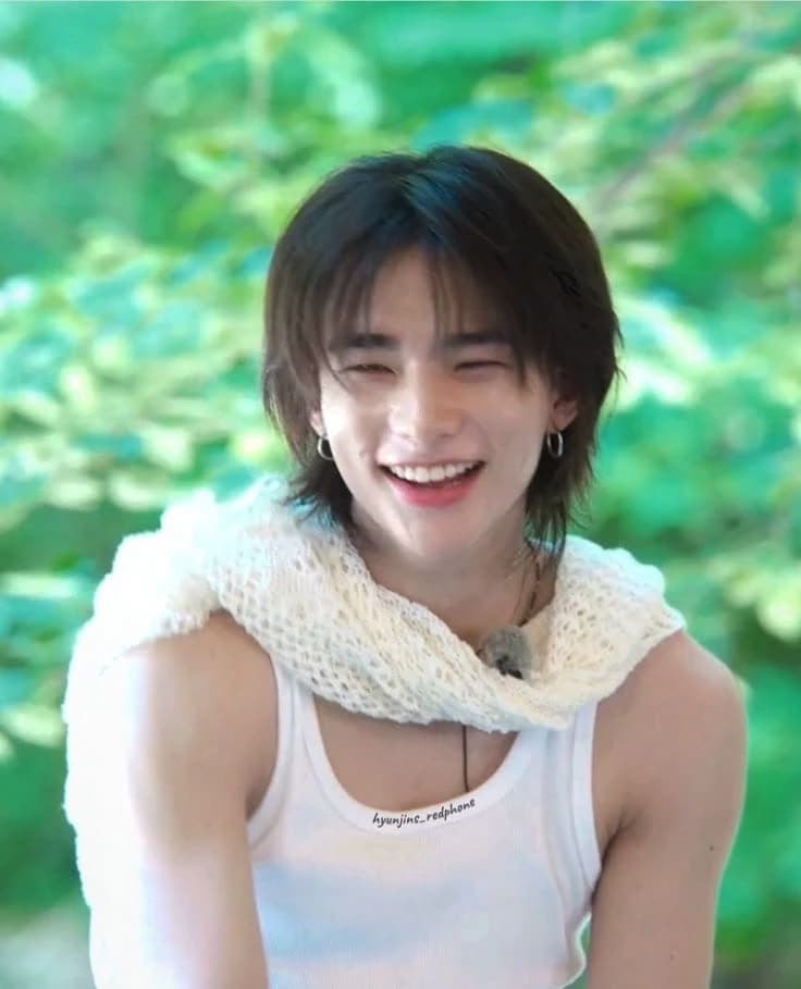 Hyunjin  thumbnail