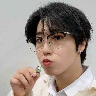 Han Jisung thumbnail