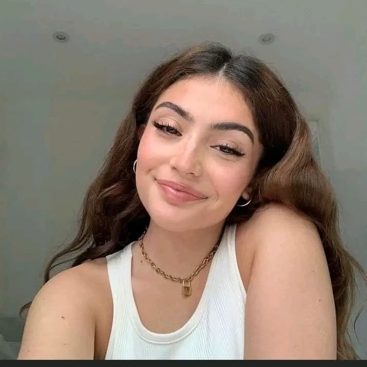 Daniela thumbnail