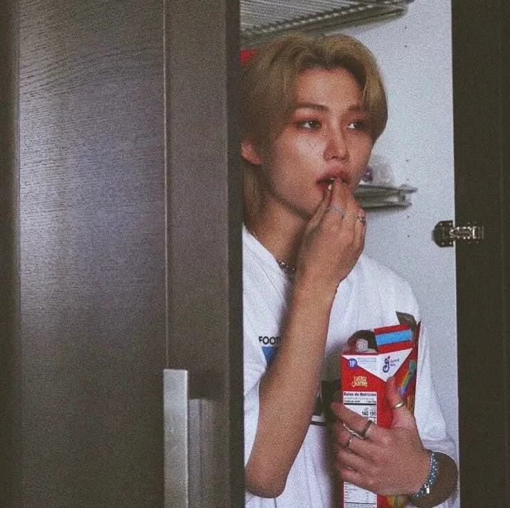 Straykids thumbnail