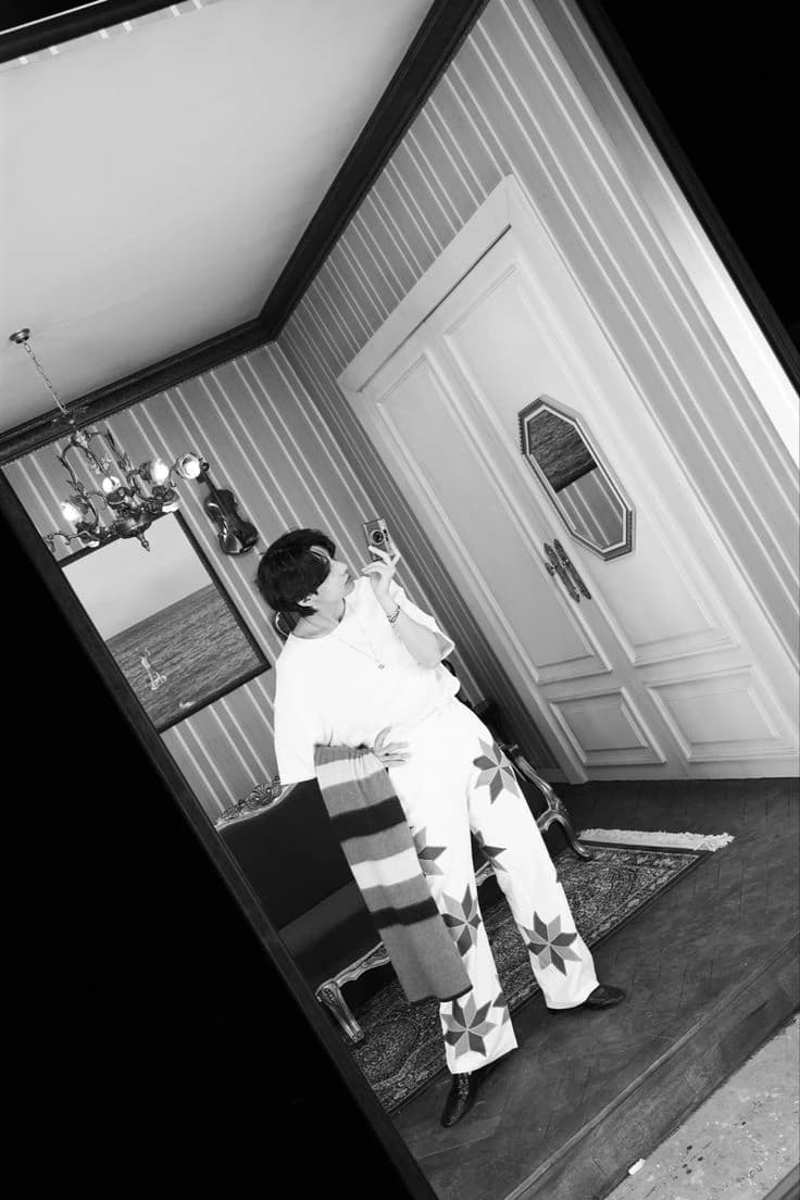 Kim Taehyung thumbnail