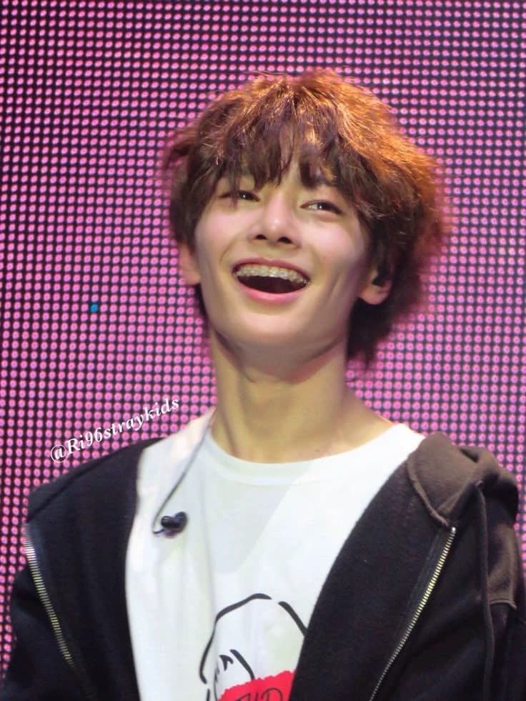 Jeongin thumbnail