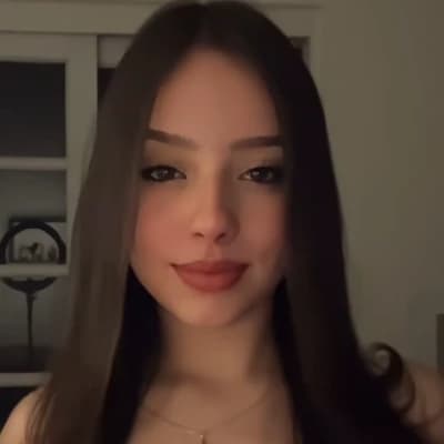 Valeria thumbnail
