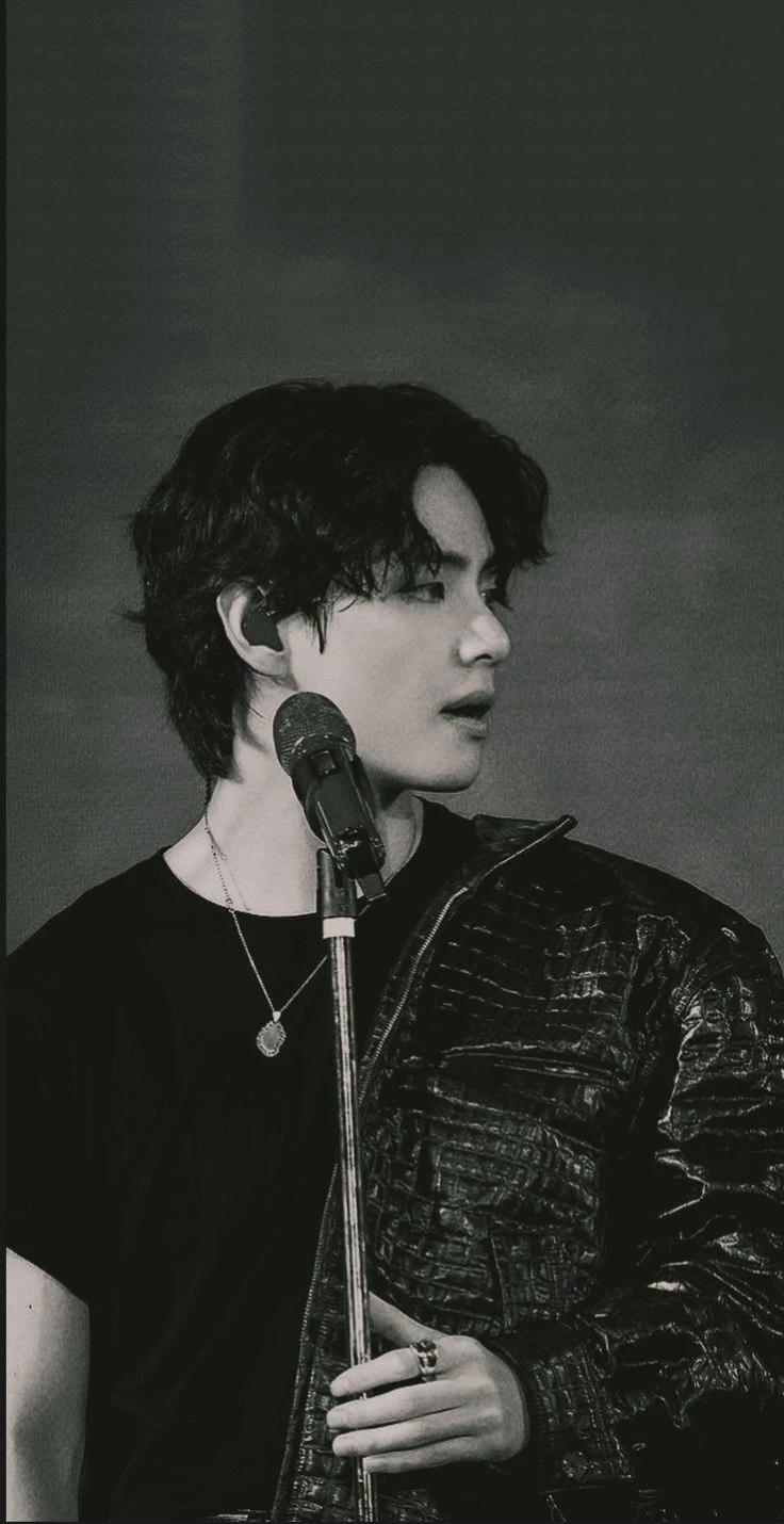 Kim Taehyung thumbnail