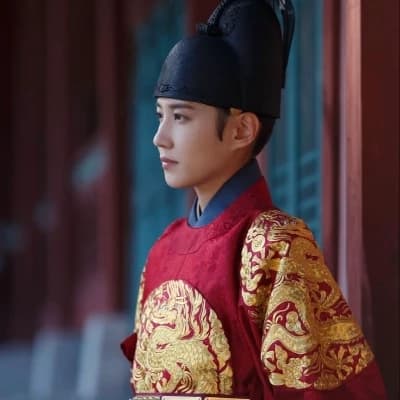 Lee Hwi thumbnail