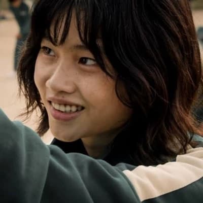 Kang Sae-byeok thumbnail