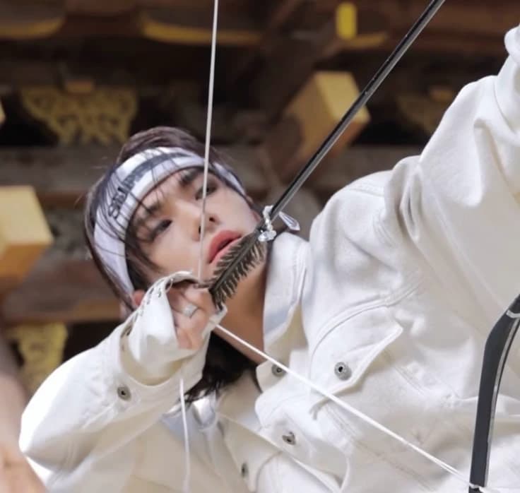 Hyunjin thumbnail