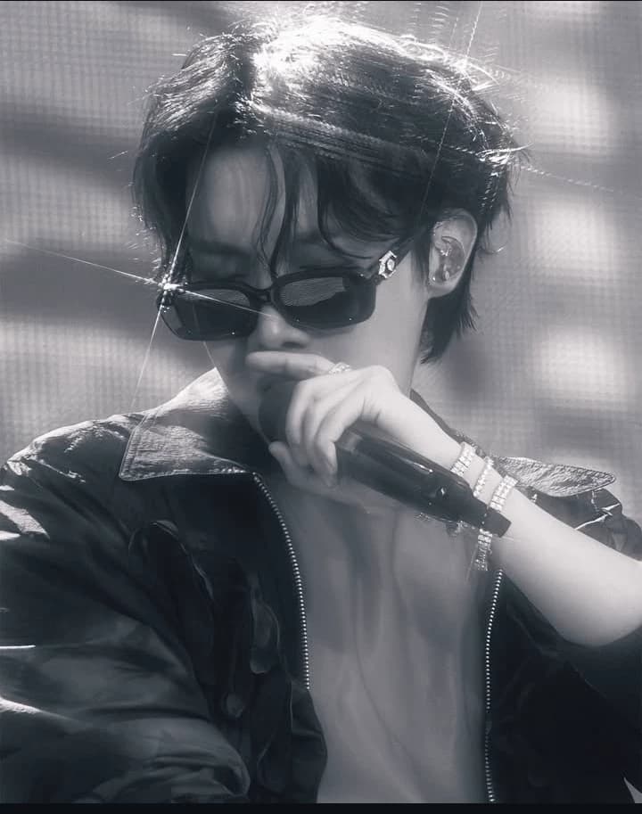 Hoseok thumbnail