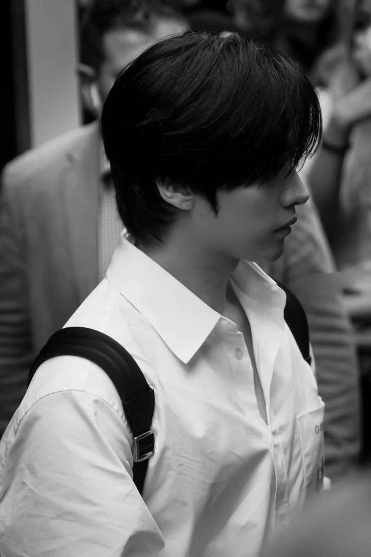 Lee Know thumbnail