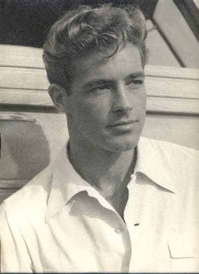 1940's Husband - from c.ai thumbnail