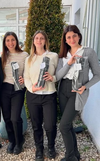 Juliana, Evelin and Sofia thumbnail