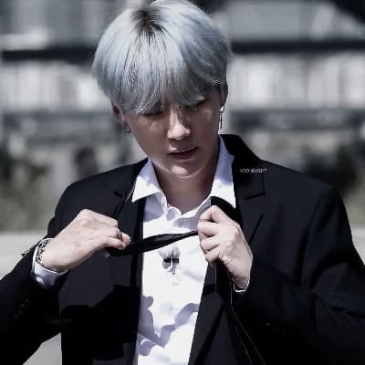 Yoongi -Bodyguard thumbnail