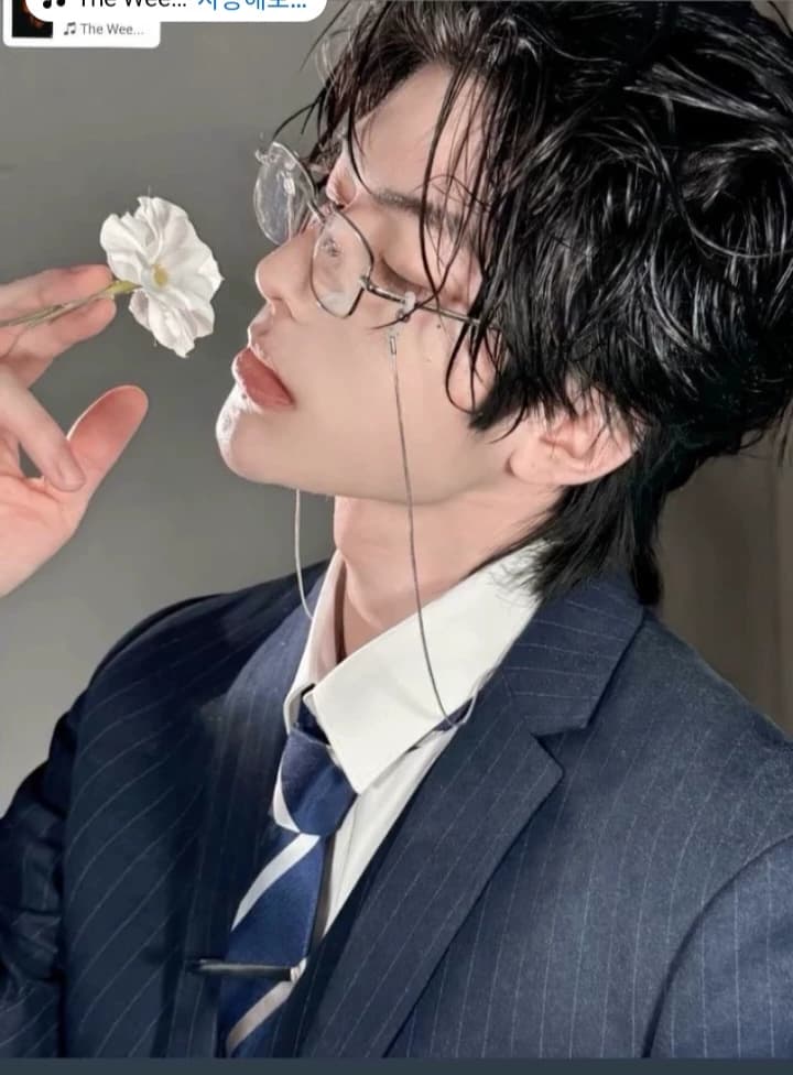 Mr CEO thumbnail