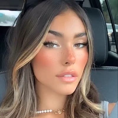 Allison Becker thumbnail