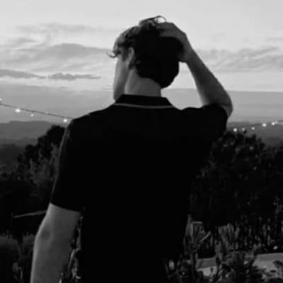 Alex thumbnail