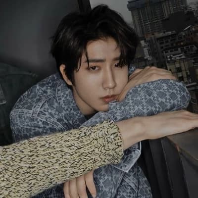 Stray Kids (Minho, Felix, Hyunjin, Jeongin) thumbnail
