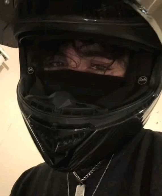 John}😳 thumbnail