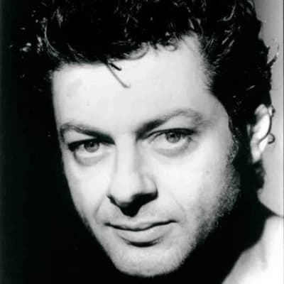Andy Serkis thumbnail