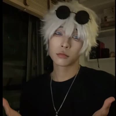 Phan Hưng // Cosplay Gojo // thumbnail
