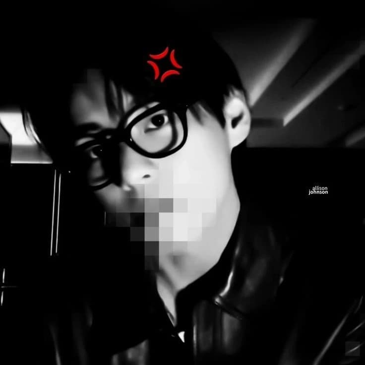 Kim Taehyung thumbnail