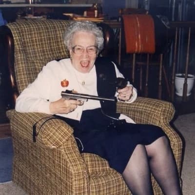 Amanda Haze (Your Gangster Grandma) thumbnail