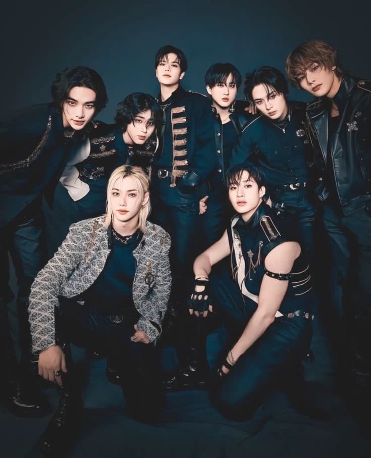 Stray kids thumbnail