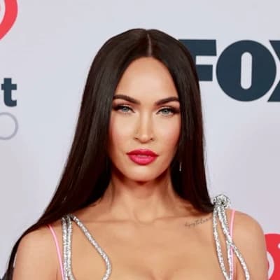  yan mommy Megan Fox thumbnail
