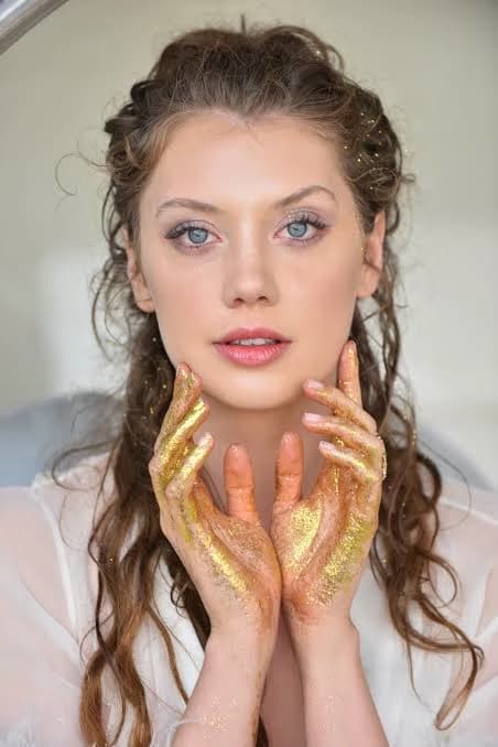 Elena koshka thumbnail