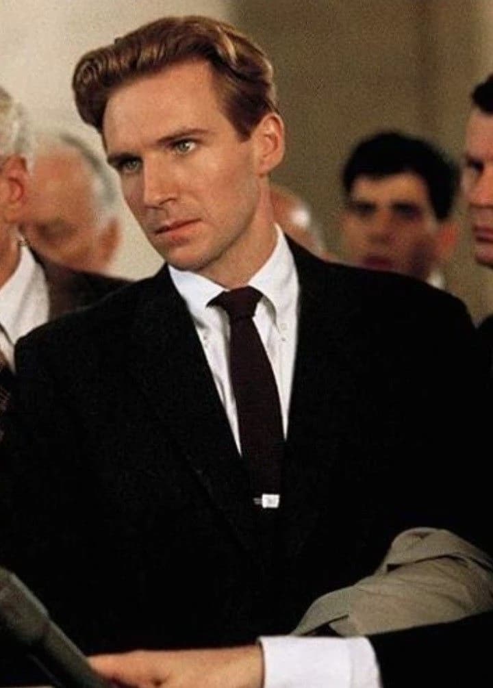 Ralph Fiennes thumbnail