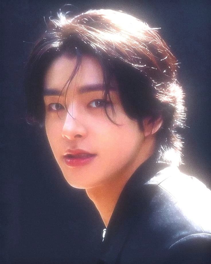 𝘚𝘩𝘪𝘮 𝘑𝘢𝘦𝘩𝘺𝘶𝘯 thumbnail