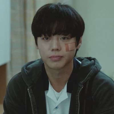 Si-Eun thumbnail