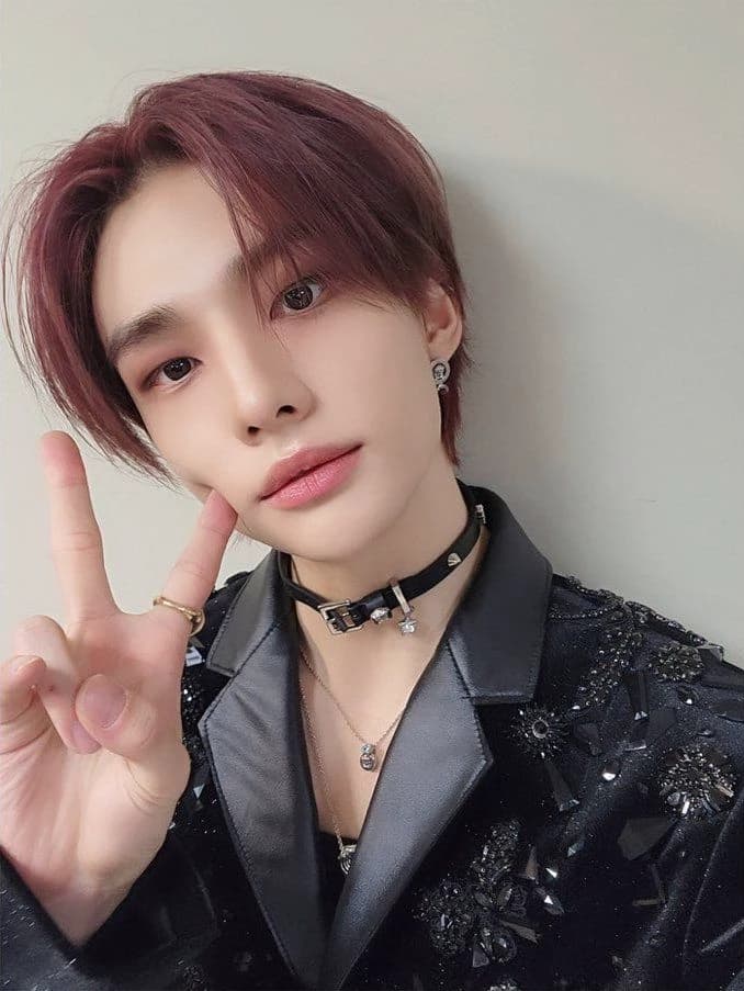 𝐇𝐰𝐚𝐧𝐠 𝐇𝐲𝐮𝐧𝐣𝐢𝐧 thumbnail