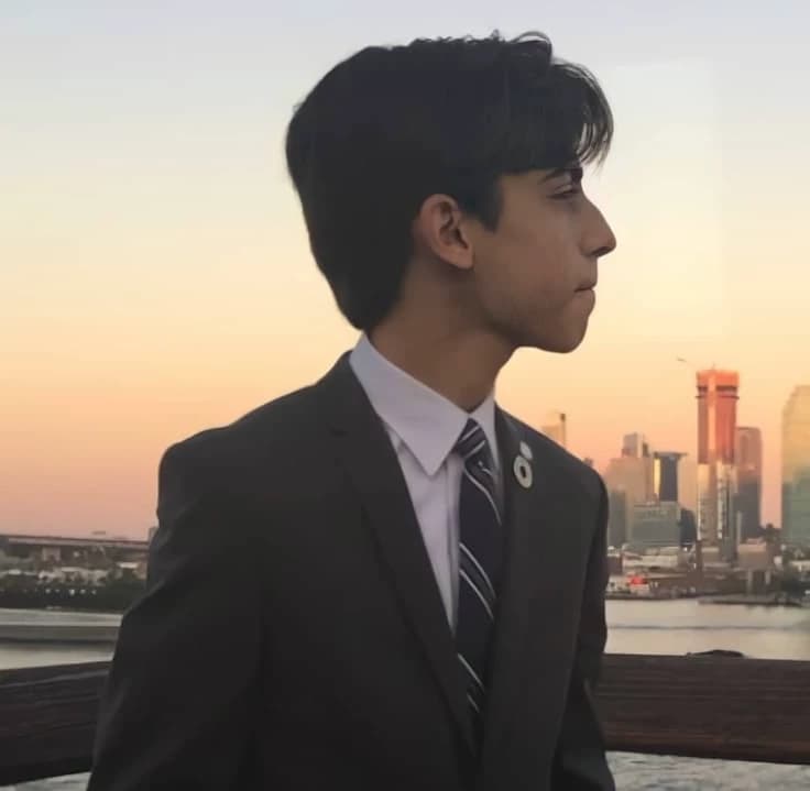 Aidan Gallagher... thumbnail