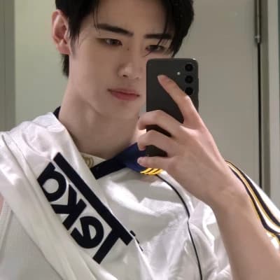 sunghoon thumbnail