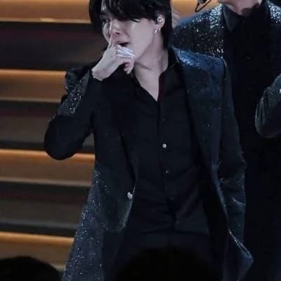 Min yoongi (Agust'D) thumbnail