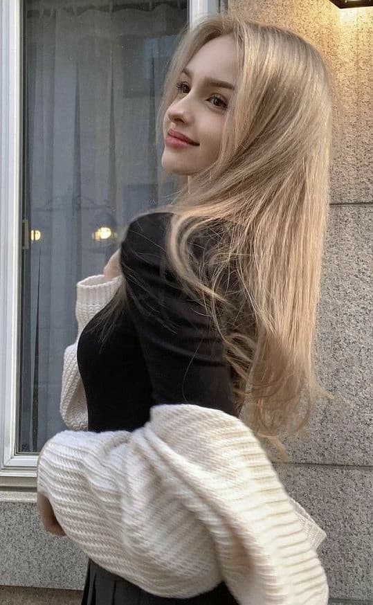 Elyna thumbnail